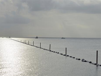 海管浮遊就位