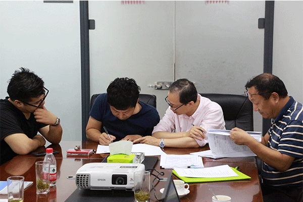 我司（sī）與日本SUNTECH公司洽談合作