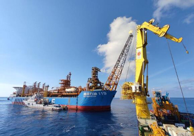中國海油首次自主完成深水海底電纜水平式（shì）鋪設（shè）