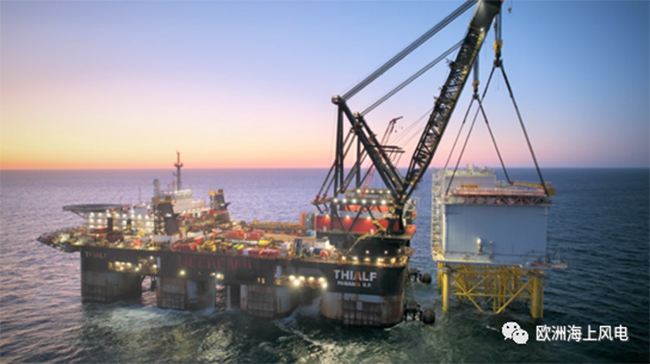 全球首座(zuò)無人值守海上(shàng)換流站就位! 全球首座無人值守海上換流站就位!