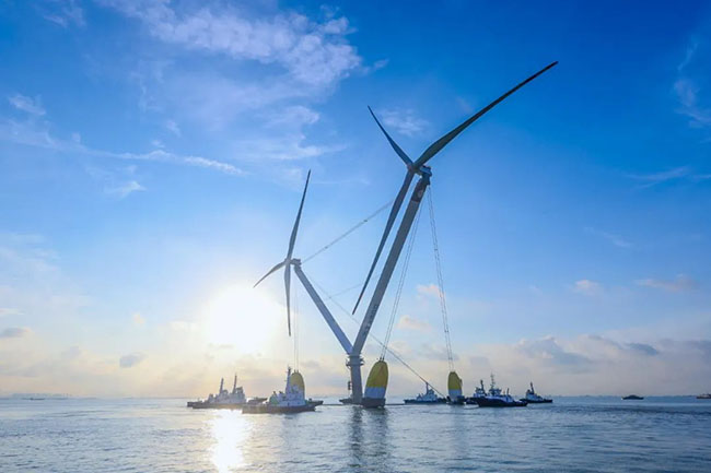 大國重器！全球最大（dà）漂浮（fú）式風電（diàn）平台啟航出海