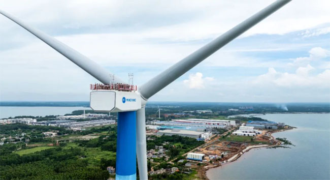 最大功率達20MW！全球最大海上風機成功吊裝