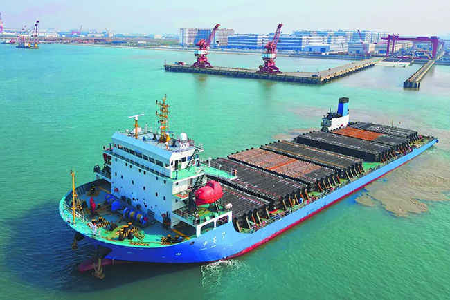 天津智能製造基地（dì）最大（dà）導管架完成裝船作業