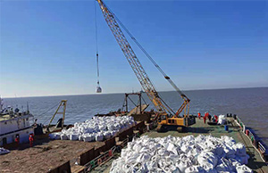 月東油（yóu）田海底管道懸空裸露治理工程順利完工
