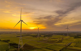 170米！全球最高、全國（guó）首（shǒu）個預應力桁架結構分散（sàn）式風電場全（quán）部並網