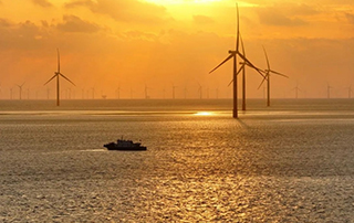 我國首（shǒu）個中外合（hé）資海上風電項目發電量突破60億度
