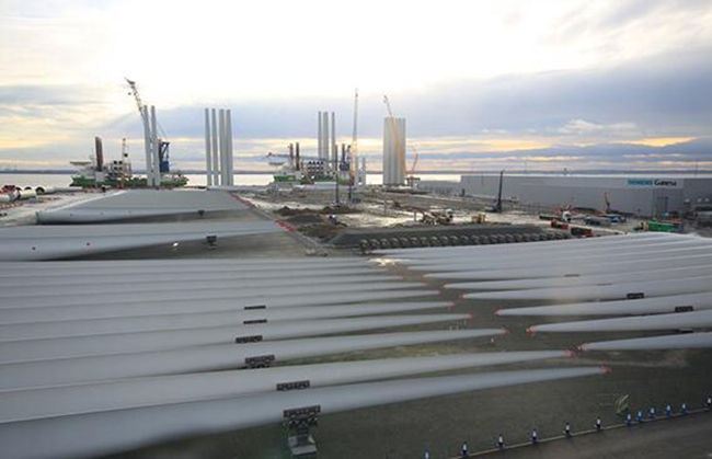 英國海上風電持續加碼，中國供應鏈（liàn）企業“出海攬風”正（zhèng）當時